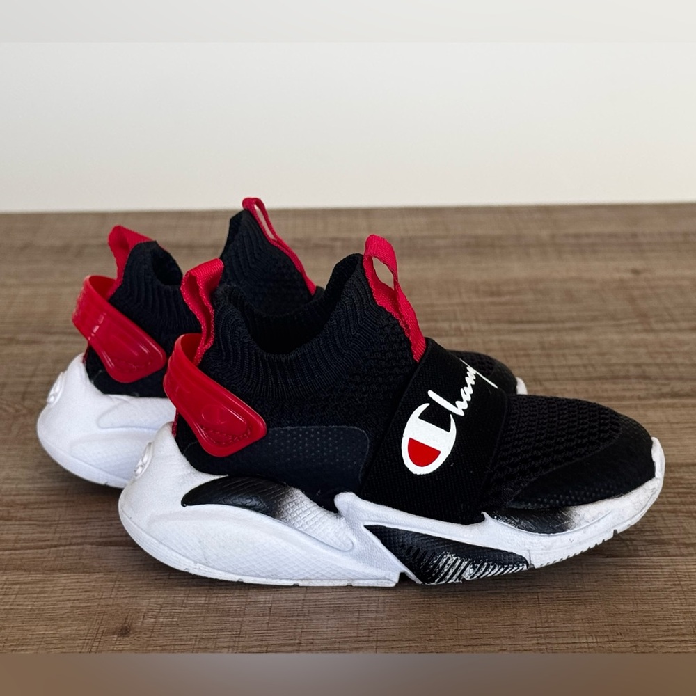 Champion Kids' Black and Red Sneakers - Picture 2 of 5